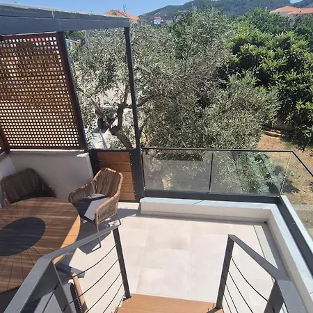 Stylish Modern 1 Bedrood Up To 4 Pax