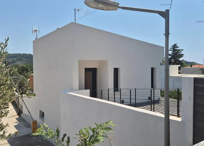Holiday home Stylish Modern 1 Bedrood Up To 4 Pax Skiathos Town