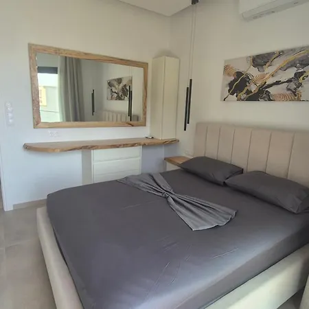 Stylish Modern 1 Bedrood Up To 4 Pax Vakantiehuis *